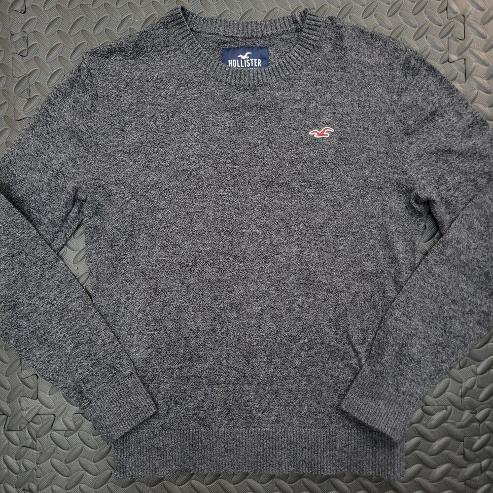 Hollister Gray Crewneck Sweater XS Logo Knit Pullover Y2K 90s Style Cozy Comfy